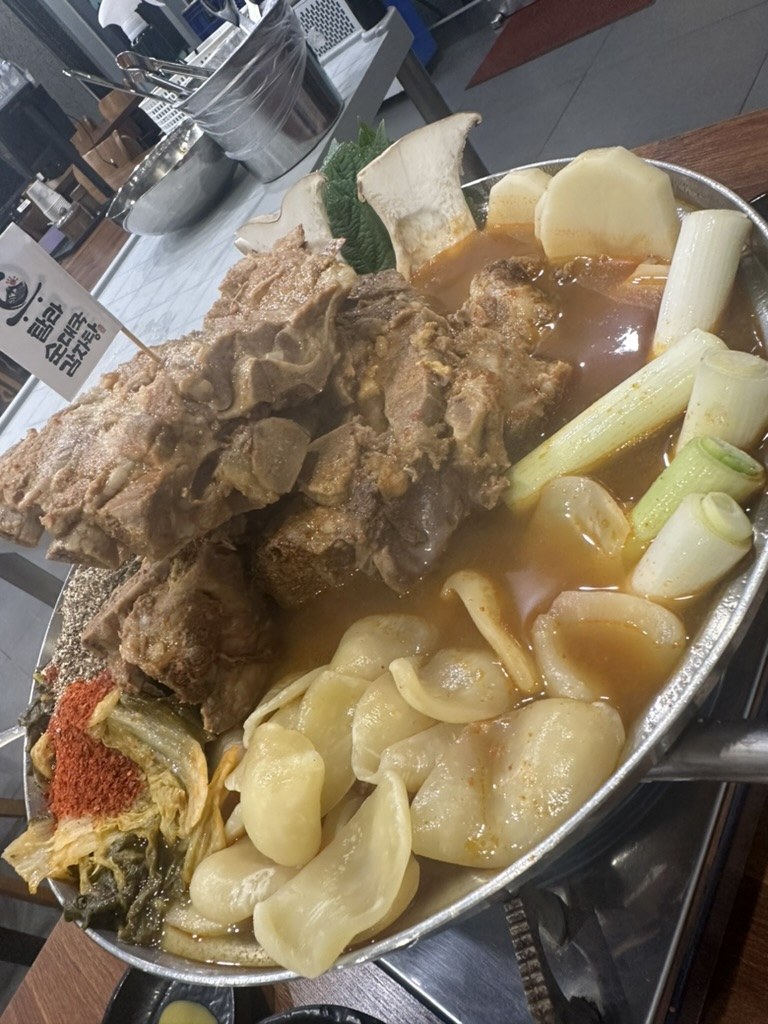 懇親会でいただいた韓牛料理
